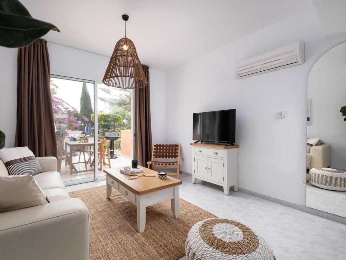 Вилла Nephele-Stylish 2Bd Townhouse In Kato Пафос Экстерьер фото